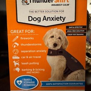 Thundershirt Gray Dog Anxiety Relief Clothing